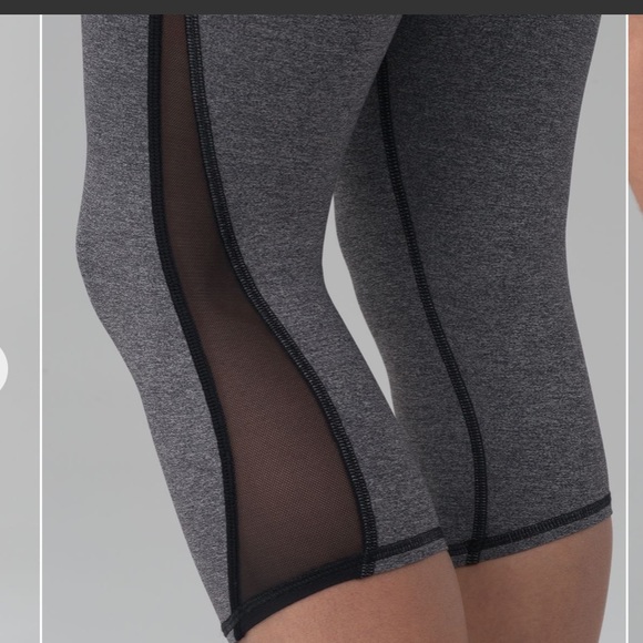 Lululemon Train Times Crop 17" Heathered Black 4 - Picture 6 of 12